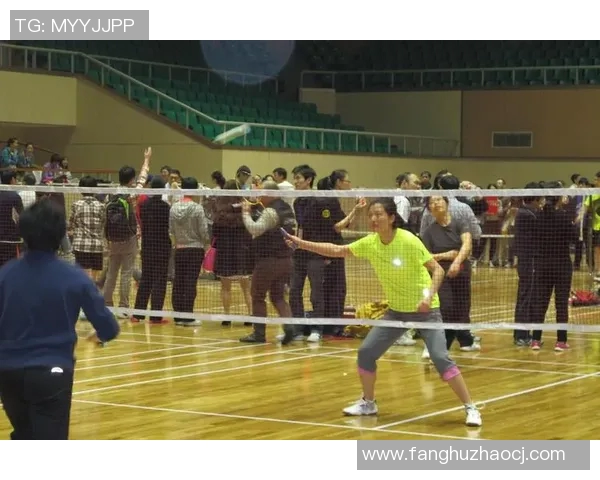 深入探讨上海羽毛球队不同组合的配合效果与战术优势分析 深入探讨上海羽毛球队不同组合的配合效果与战术优势分析