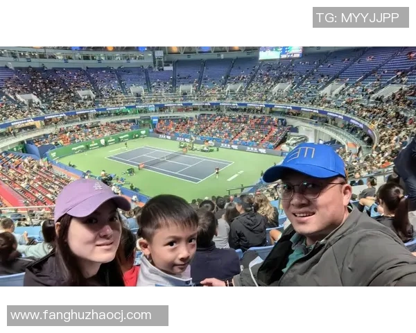 王秀英专访：从青涩球员到网球传奇的成长之路回顾