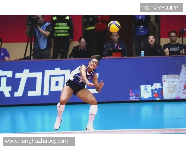 上海排球队在世界杯预选赛中以72分高居榜首展现强劲实力